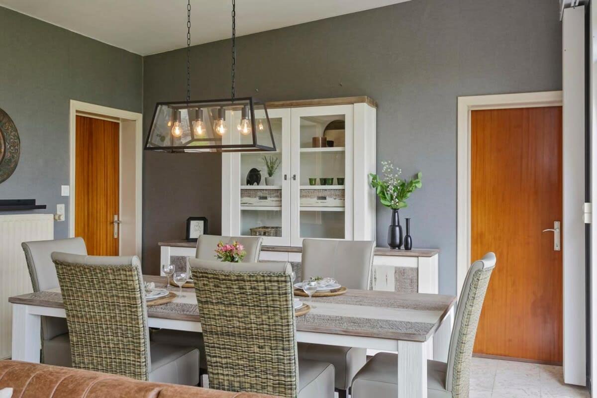 Huswell - Bungalow With Garden At 5 Minutes From The Beach Villa De Haan Luaran gambar